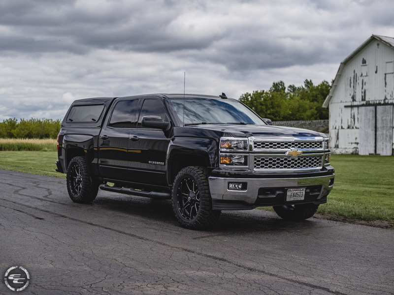 2015 Chevrolet Silverado 1500 - 20x9 Fuel Offroad Wheels 305/55R20 Goodyear  Tires Rough Country 2-inch Suspension Leveling Kit